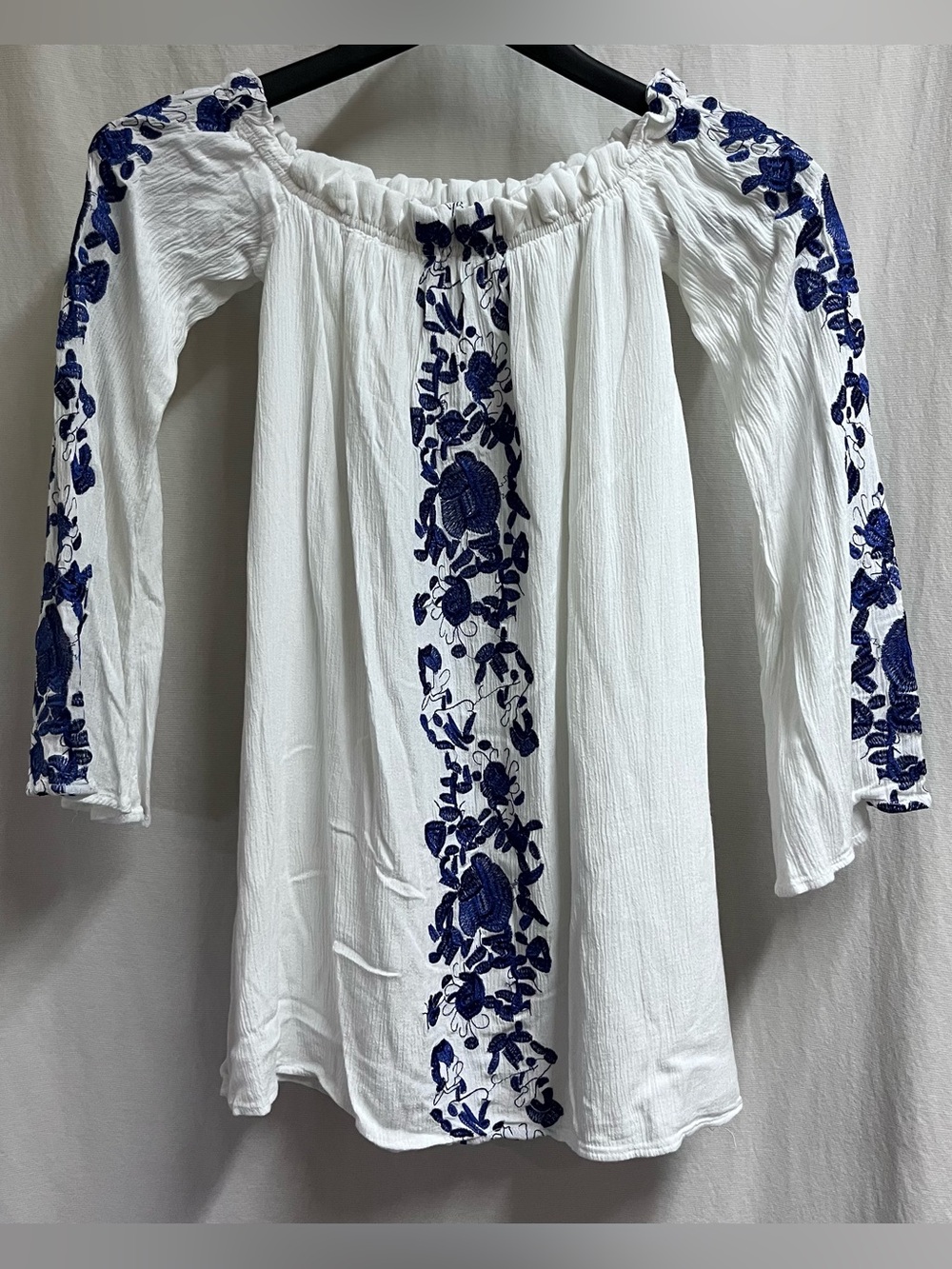 Tobi White Boho Embroidered Floral Peasant Top XS Off The Shoulder Retro Lined